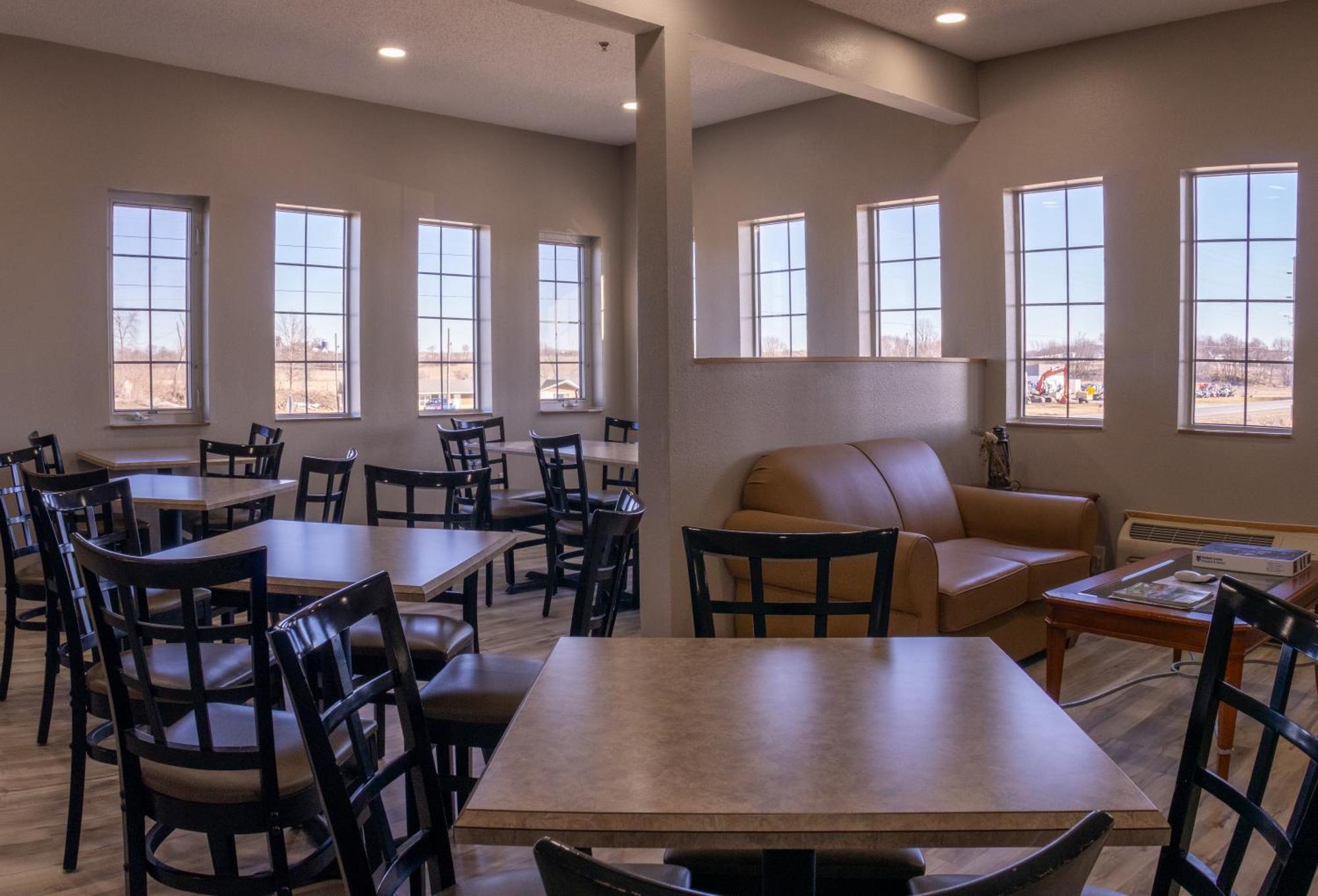 Sigourney Belva Deer Inn المظهر الخارجي الصورة